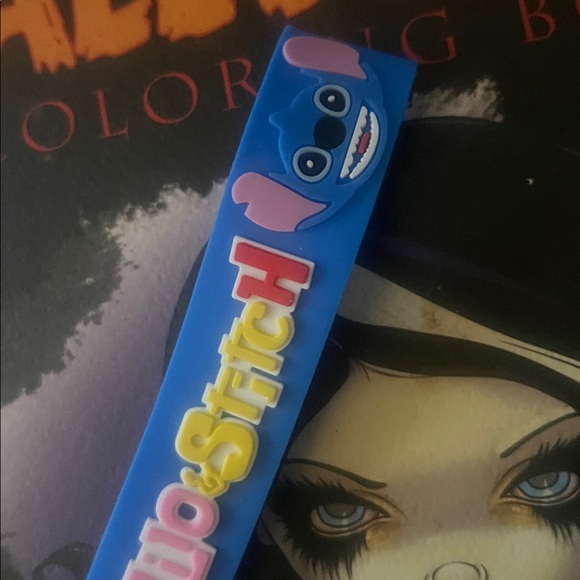 Stitch Key Chain - Picture 2 of 2